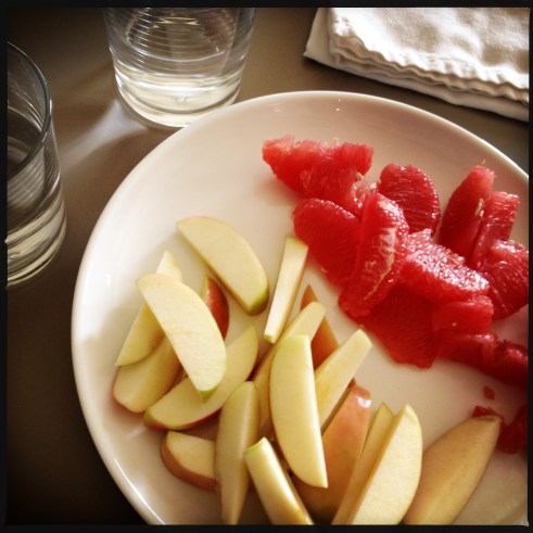 snacking through the day | aneelee.wordpress.com