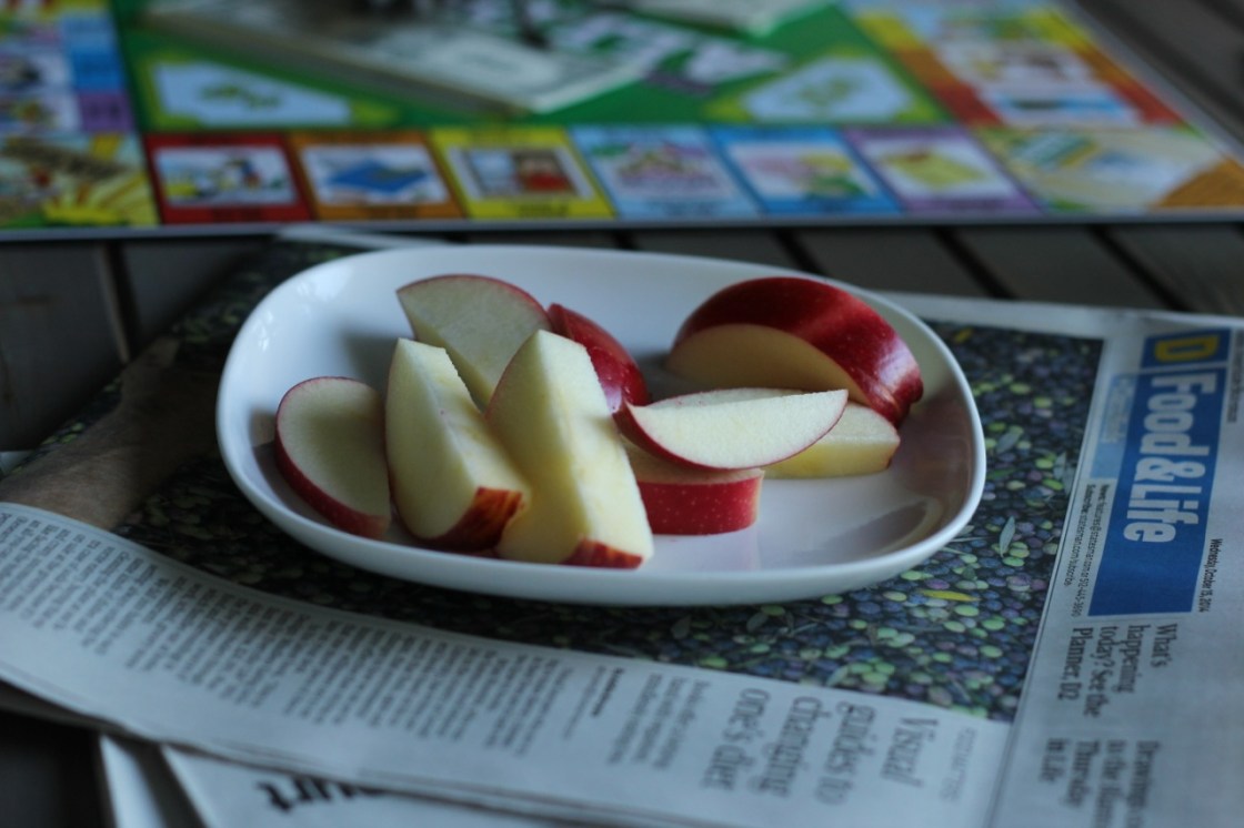 patio snacking | aneelee.com